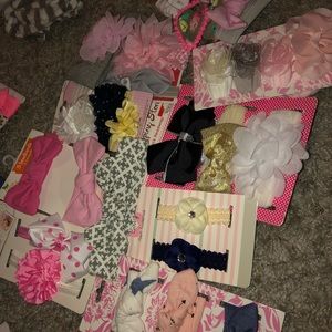 Bundle of bows all together 15 if separate lmk